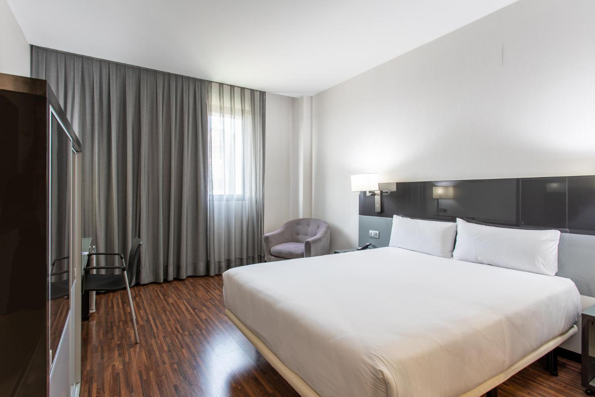 Hotel Ciudad De موستولس المظهر الخارجي الصورة