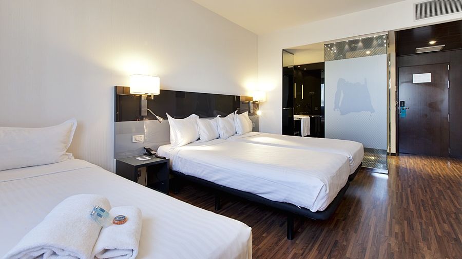 Hotel Ciudad De موستولس المظهر الخارجي الصورة